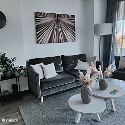 Luxe appartement met groot balkon