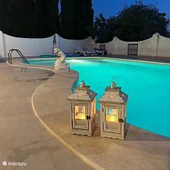 Privé appartement Alegría + zwembad