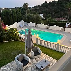 Privé appartement Alegría + zwembad