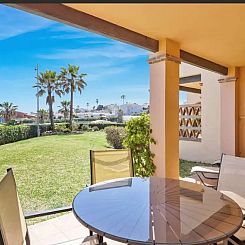 Residentie La Joya with sea view