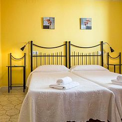 Appartement "Almería" mit Gemeinschaftspool in einem andalu