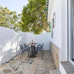 Appartement "Sevilla" mit Gemeinschaftspool in einem andalus