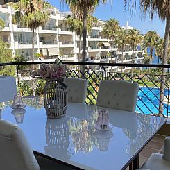 Appartement mit Infinity-Pool