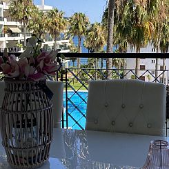 Appartement mit Infinity-Pool