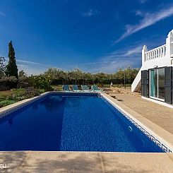 Villa Estel met prive zwembad