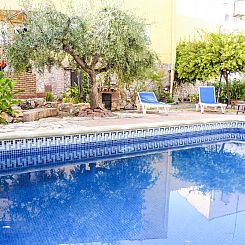 Vakantiehuis Feriendorf "Hort de la Cinteta".