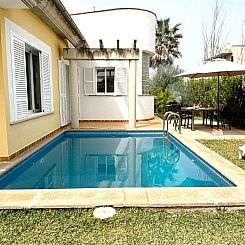 Vakantiehuis Villa "Estel" mit eigenem Schwimmbad