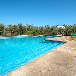Vakantiehuis Cal Mercader Gran Villa con Piscina y Jardín