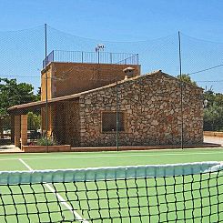 Vakantiehuis Finca mit Schwimmbad und in der Nähe des Rafal