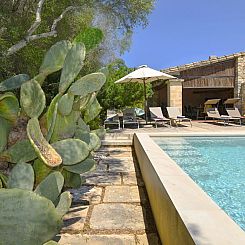 Vakantiehuis Finca mit Ruhe und Infinity-Pool