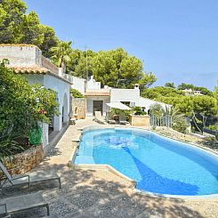 Vakantiehuis Unglaubliche Villa mit Meerblick und Pool