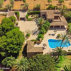 Villa Jardi