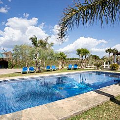 Vakantiehuis Finca mit Tennisplatz und Schwimmbad