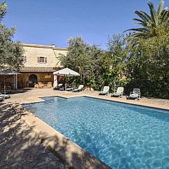 Vakantiehuis Charmantes Ferienhaus in Búger mit Privatem Po