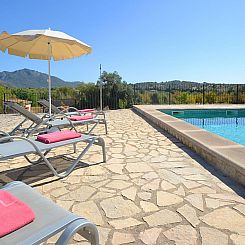 Vakantiehuis in Selva mit Gepflegtem Garten