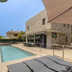 Vakantiehuis Villa Iola: Moderna Casa en Platja de Muro
