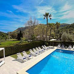Vakantiehuis Beeindruckende große Villa in der Nähe von Ca
