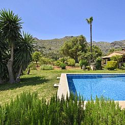 Vakantiehuis Haus mit Schwimmbad für 6 Personen 5 min vom M