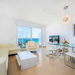 Appartement Moderne Wohnung mit Meerblick - Klimaanlage und 
