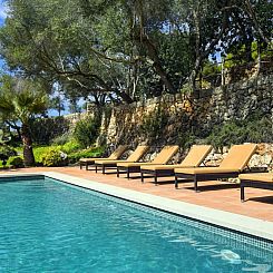 Vakantiehuis Finca in idyllischer Umgebung Pool & Klima 8 Pe