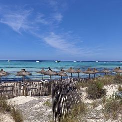 Appartement Strandnahes, modernes Reihenhaus mit Pool
