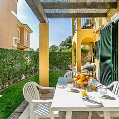 Appartement Mediterranes Appartement mit Pool