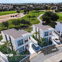 Vrijstaande woning in Los Alcazares