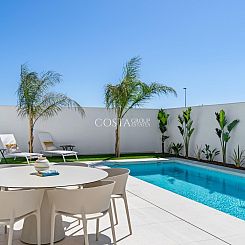 Vrijstaande woning in Los Alcazares