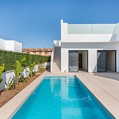 Vrijstaande woning in Los Alcazares