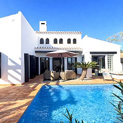 Vrijstaande woning in Banos y Mendigo
