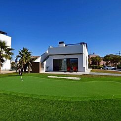 Vrijstaande woning in Alhama De Murcia