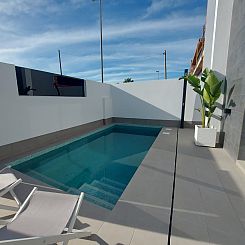 Geschakelde woning in Roldán