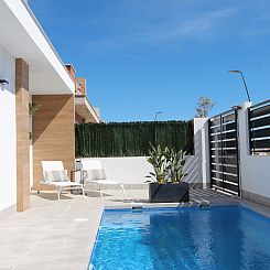 Vrijstaande woning in Roldán