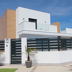 Vrijstaande woning in Roldán