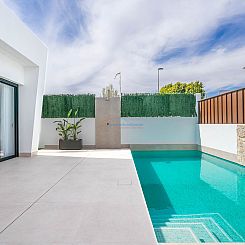 Geschakelde woning in Roldán