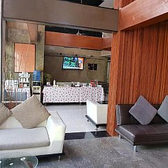 Izen Budget Hotel & Residence