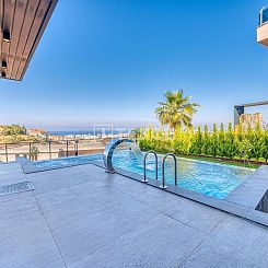 Vrijstaande woning in Alanya