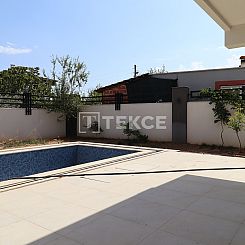Vrijstaande woning in Döşemealtı