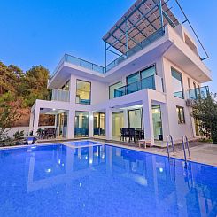 Vakantiehuis Villa mit unfassbarem Meerblick