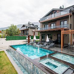 Vakantiehuis Tek 2