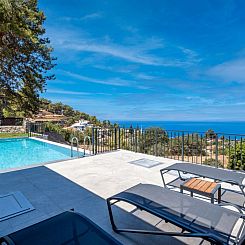 Vakantiehuis Villa mit Infinitypool in Fethiye Faralya