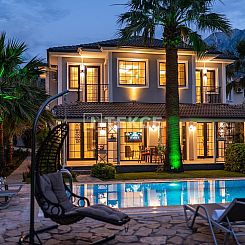 Geschakelde woning in Ölüdeniz