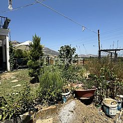 Geschakelde woning in Belevi