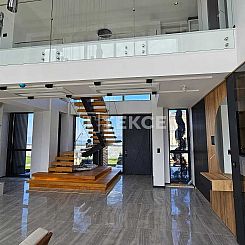 Vrijstaande woning in Foça
