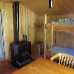 Vakantiehuis Einfache Holzhütte für das wahre Naturerlebni