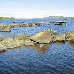 Vakantiehuis Holzhütte für das wahre Naturerlebnis am See