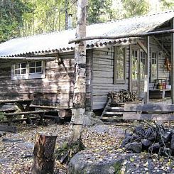 Vakantiehuis Holzhütte für das wahre Naturerlebnis am See