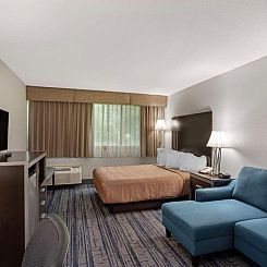 Best Western Plus Reading Inn & Suites