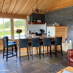 Luxe Stuga met Sauna en Uitzicht