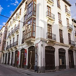 Apartamentos Casa de la Lonja